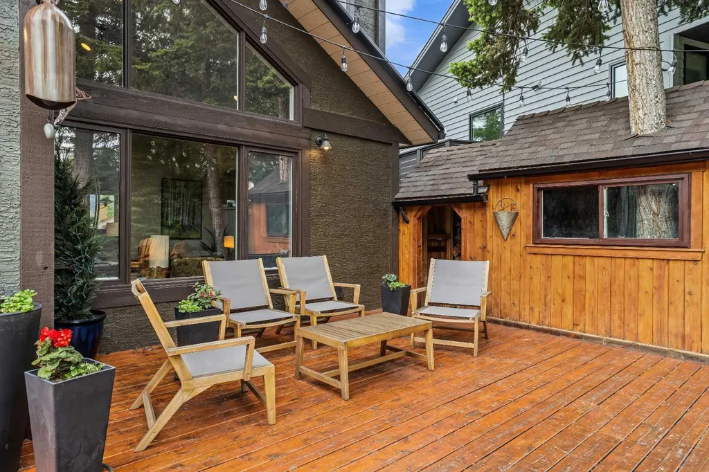 408 Canyon Close Canmore AB T1W1H4