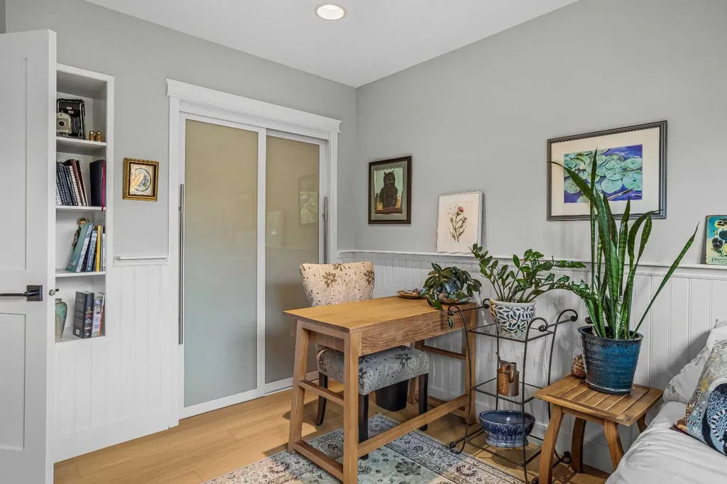 408 Canyon Close Canmore AB T1W1H4