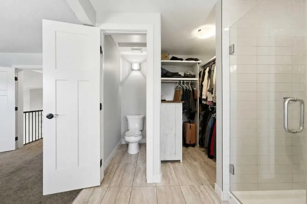 4292 Ryders Ridge Boulevard Sylvan Lake AB T4S 0M5