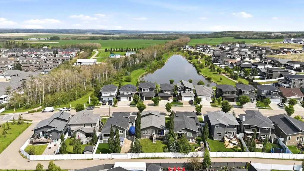 4292 Ryders Ridge Boulevard Sylvan Lake AB T4S 0M5
