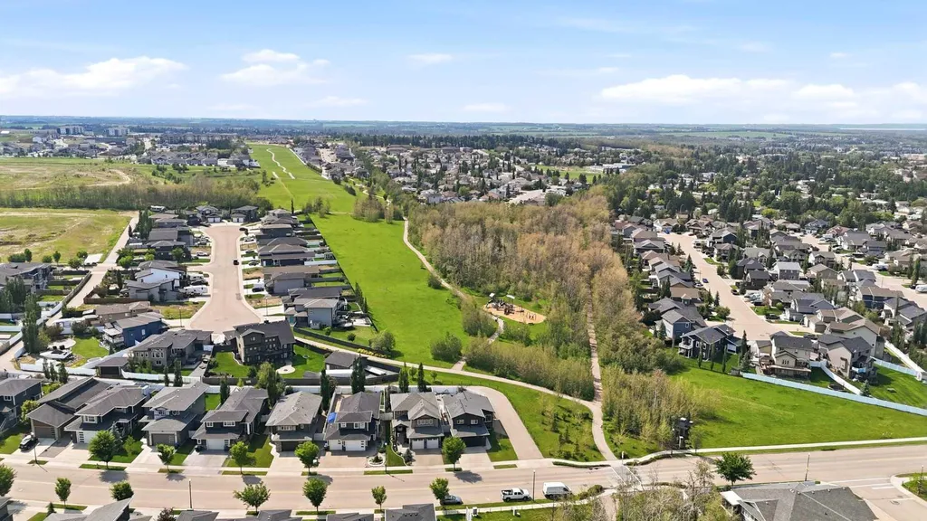 4292 Ryders Ridge Boulevard Sylvan Lake AB T4S 0M5