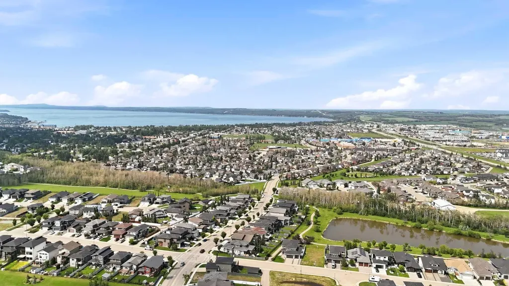 4292 Ryders Ridge Boulevard Sylvan Lake AB T4S 0M5