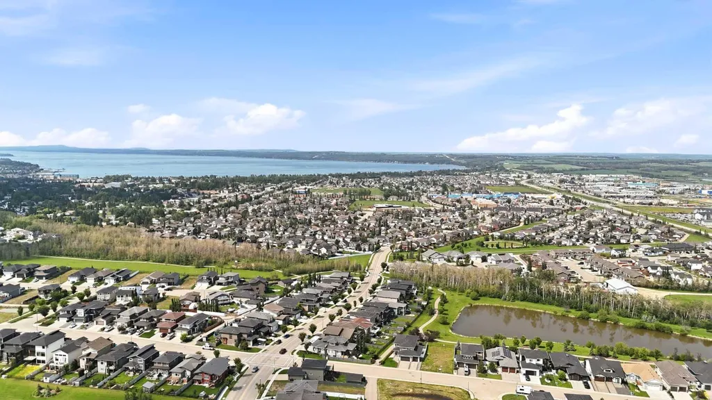 4292 Ryders Ridge Boulevard Sylvan Lake AB T4S 0M5