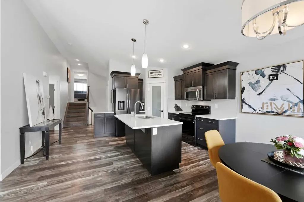 4292 Ryders Ridge Boulevard Sylvan Lake AB T4S 0M5
