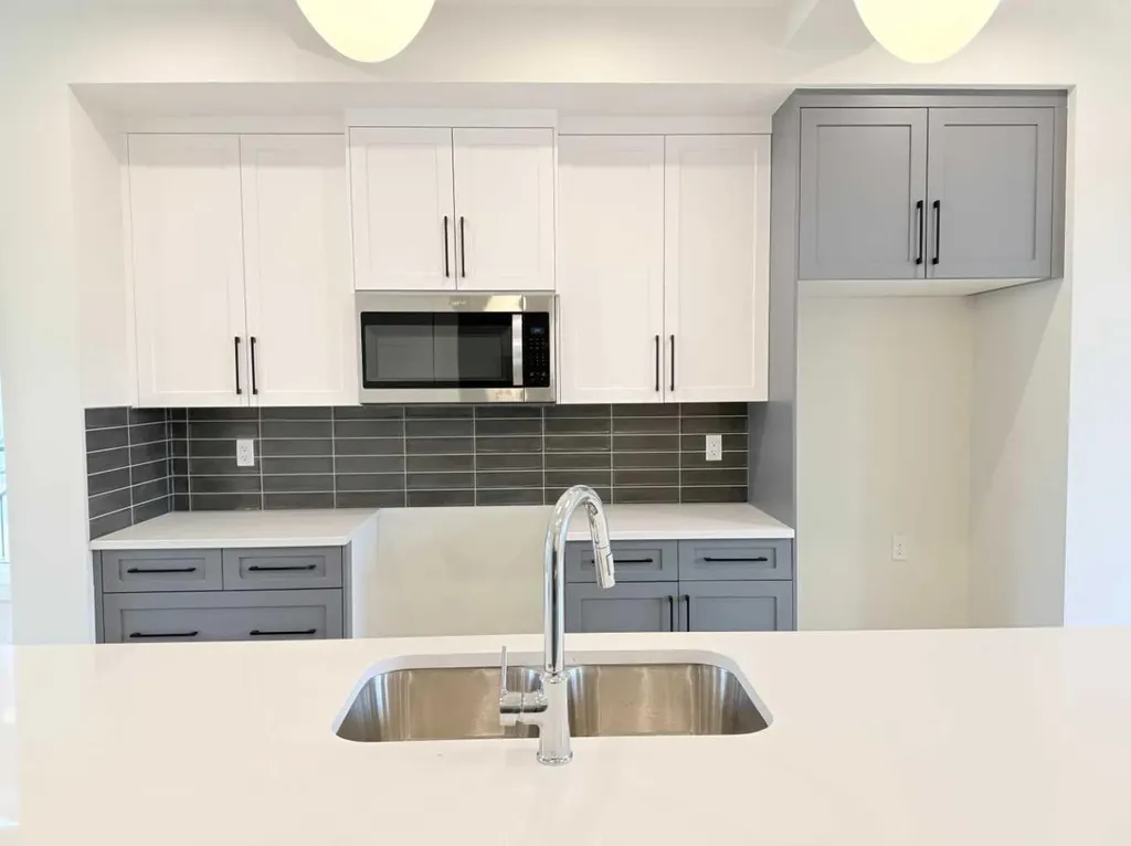 322 Sundown Road Cochrane AB T4C 3H2