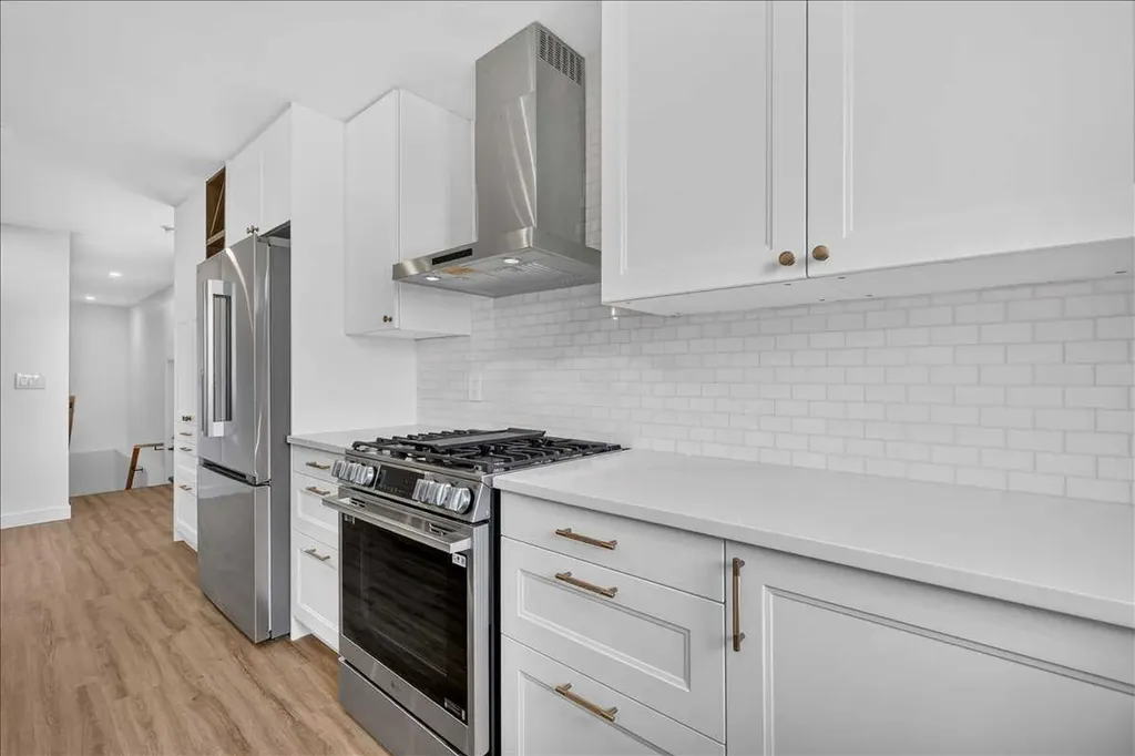 9519 Academy Drive SE Calgary AB T2J 1A6