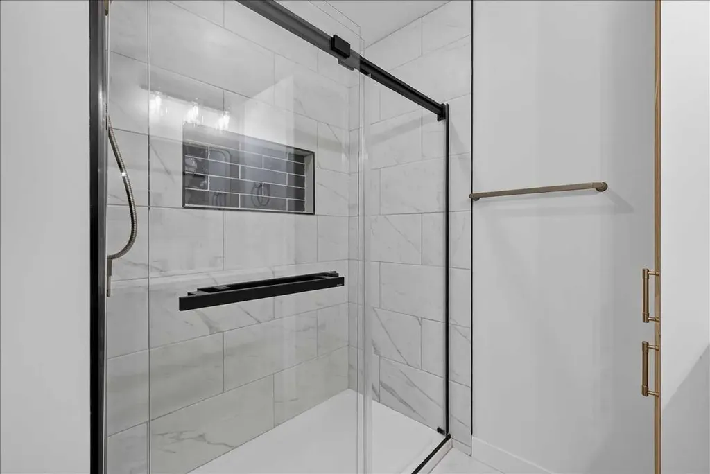 9519 Academy Drive SE Calgary AB T2J 1A6