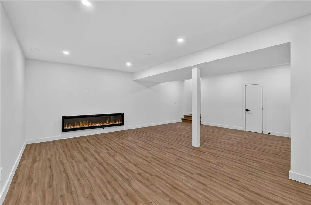 9519 Academy Drive SE Calgary AB T2J 1A6