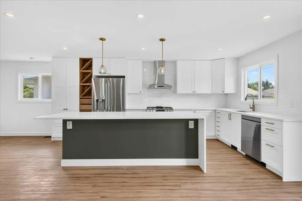 9519 Academy Drive SE Calgary AB T2J 1A6