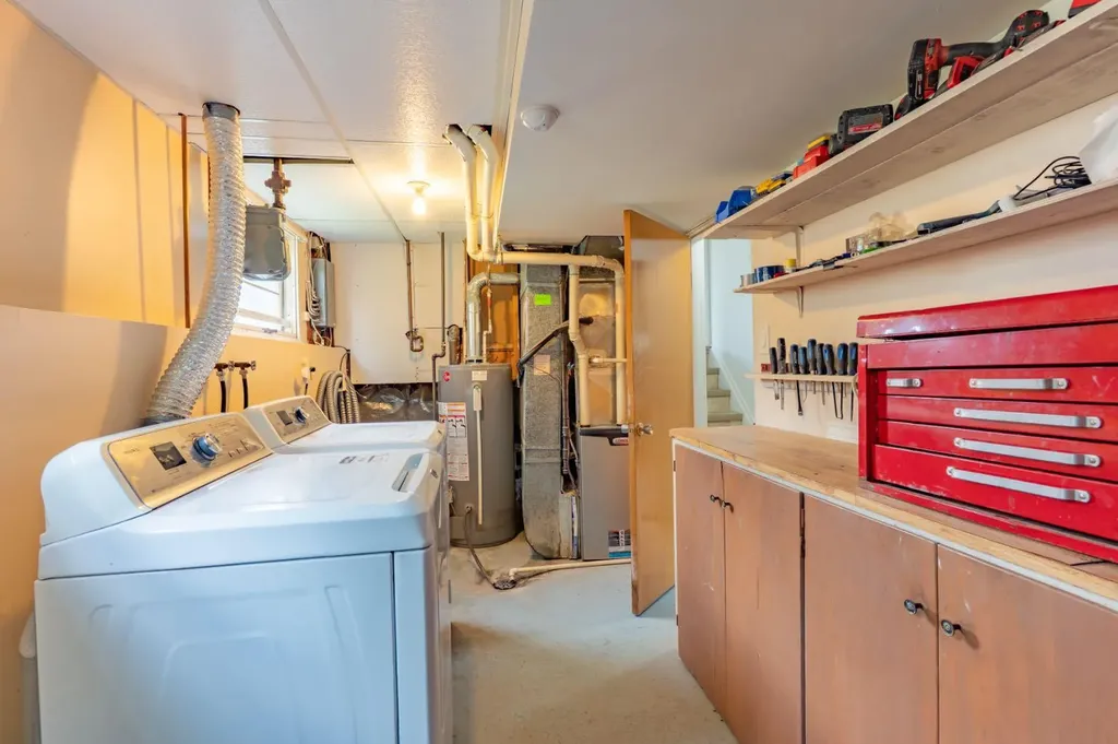 1163 Bassett Crescent NW Medicine Hat AB T1A 6Z7