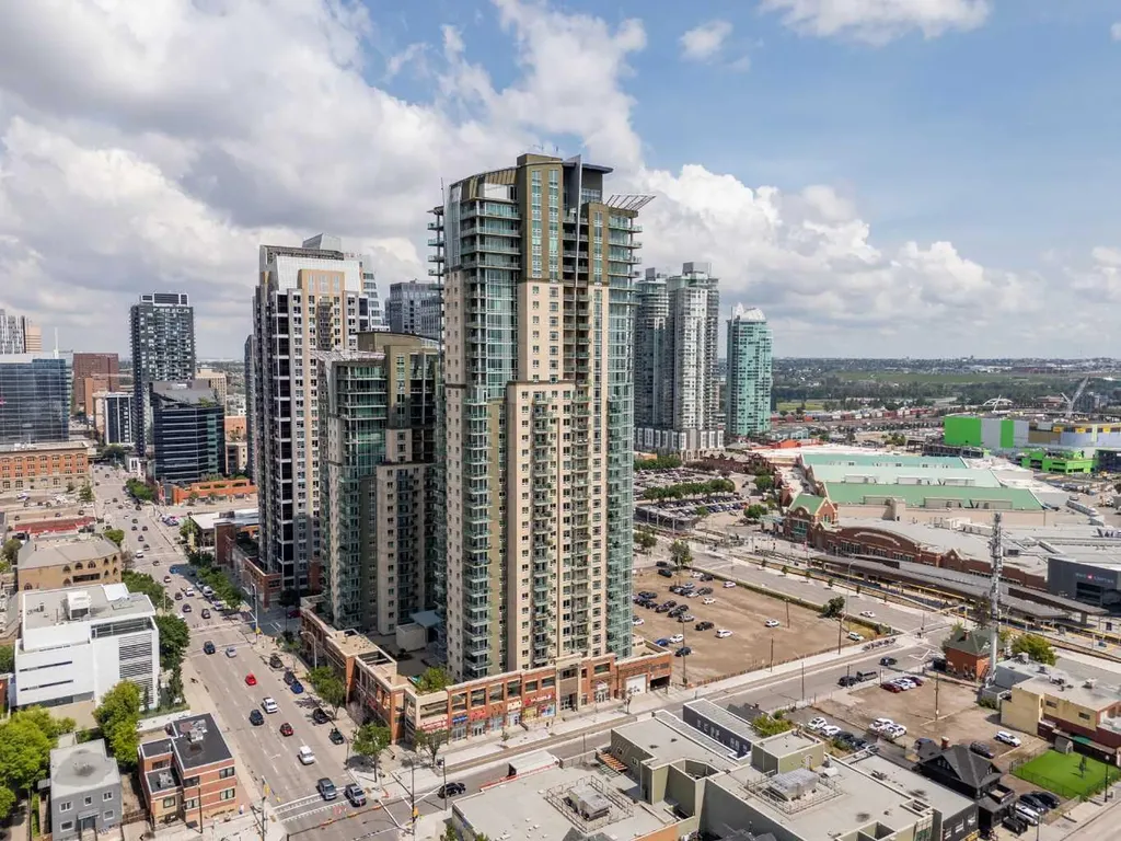 210 15 Avenue SE Calgary AB T2G 0B5