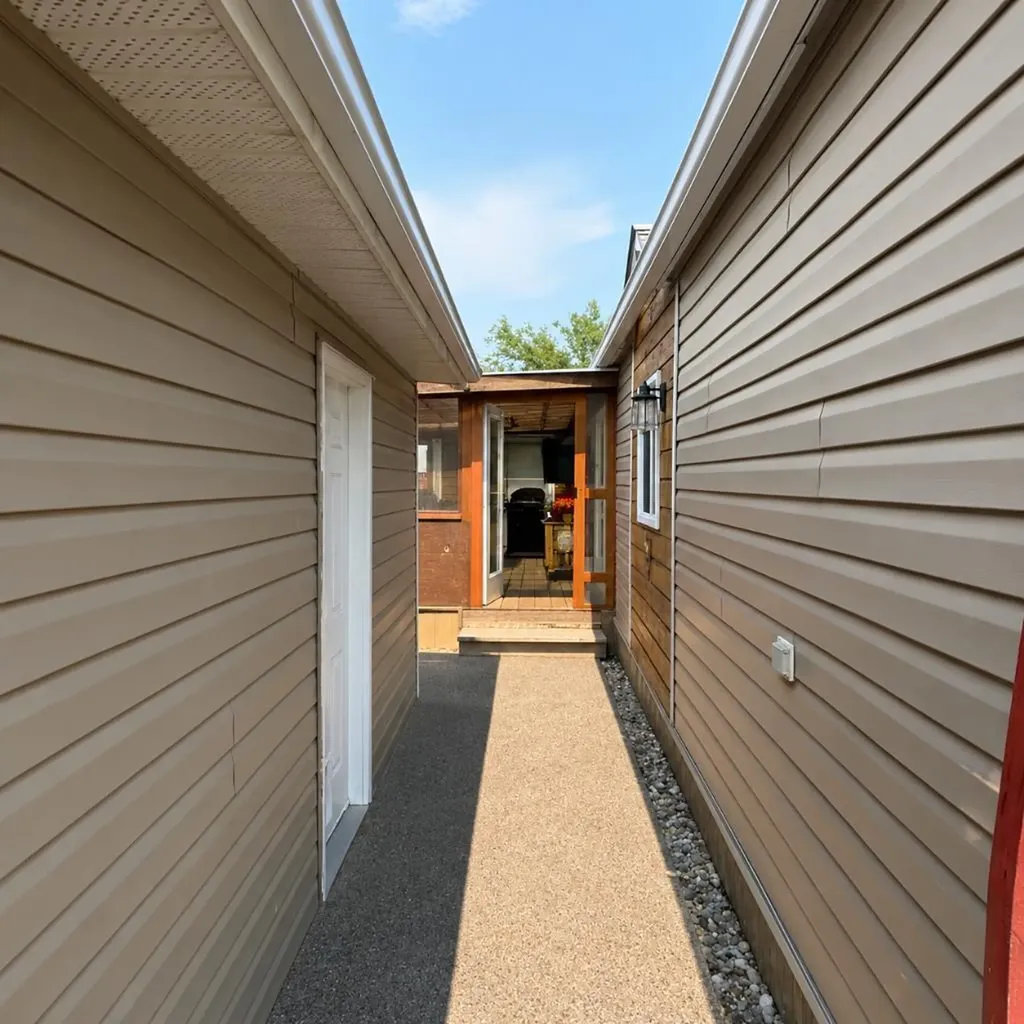 68 Westover Avenue Claresholm AB T0L 0T0