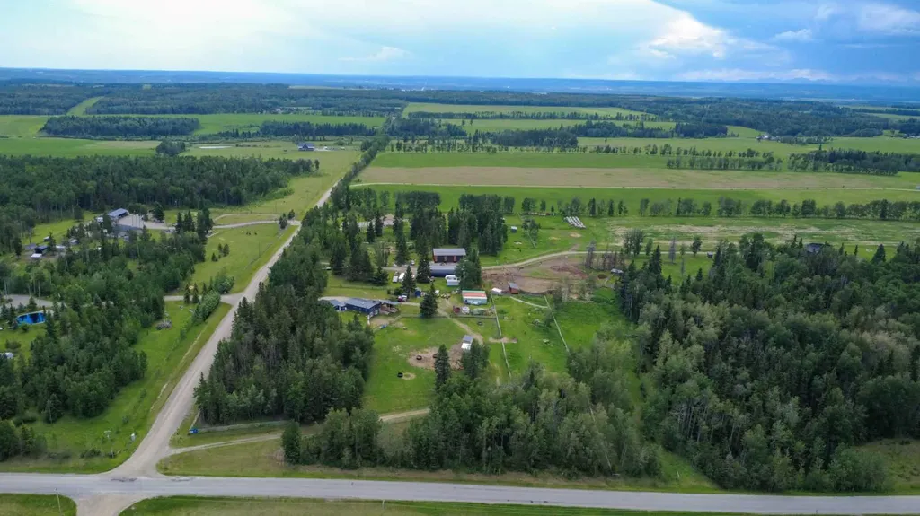 33374 Range Road 55 Rural Mountain View County AB T0M 1X0