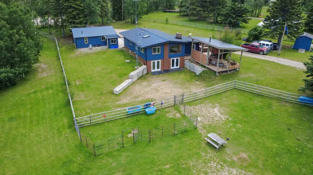 33374 Range Road 55 Rural Mountain View County AB T0M 1X0