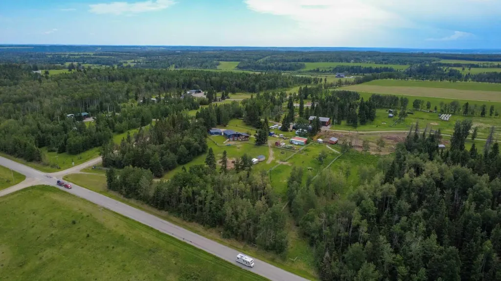 33374 Range Road 55 Rural Mountain View County AB T0M 1X0