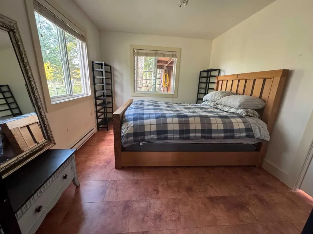 33374 Range Road 55 Rural Mountain View County AB T0M 1X0