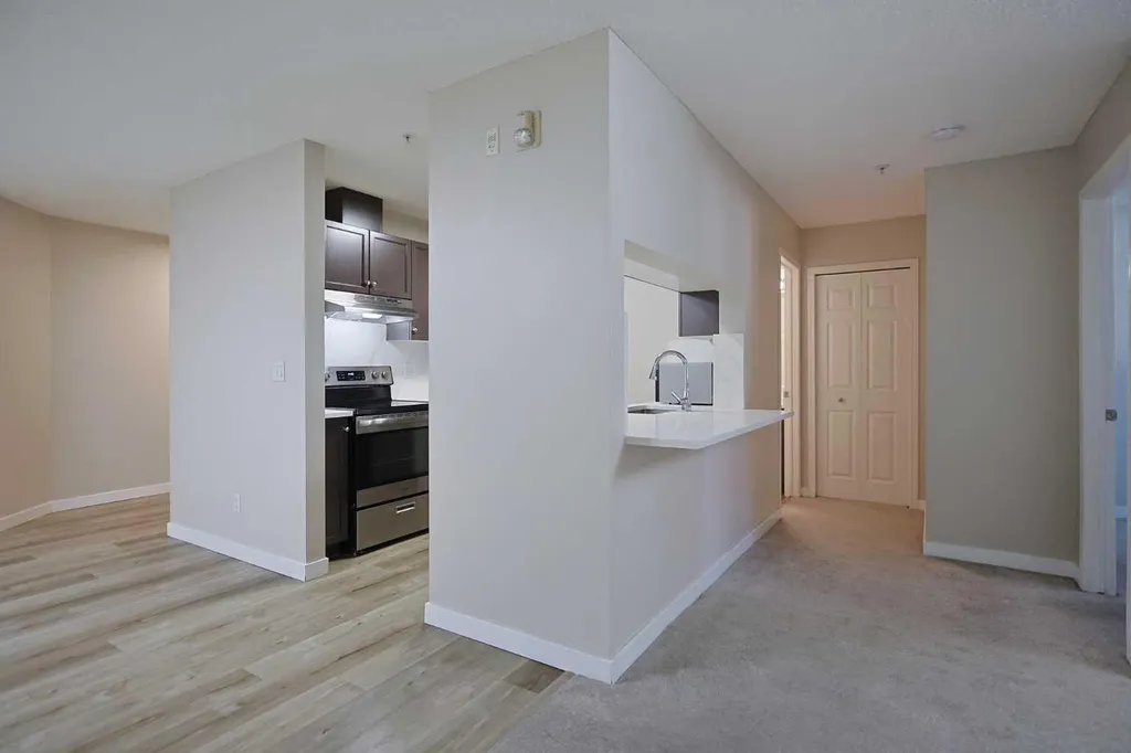 2022 Canyon Meadows Drive SE Calgary AB T2J 7H1