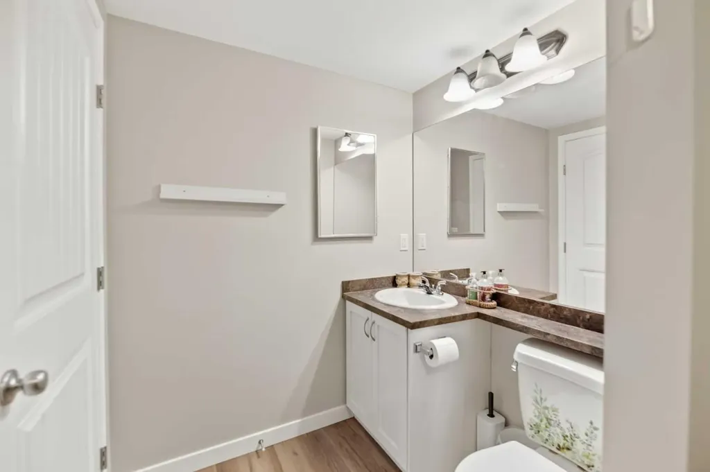31 Jamieson Avenue Red Deer AB T4P 0H8