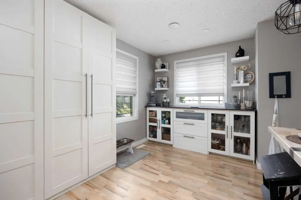 112B Siesta Gardens Fort Mcmurray AB T9H 2Z2