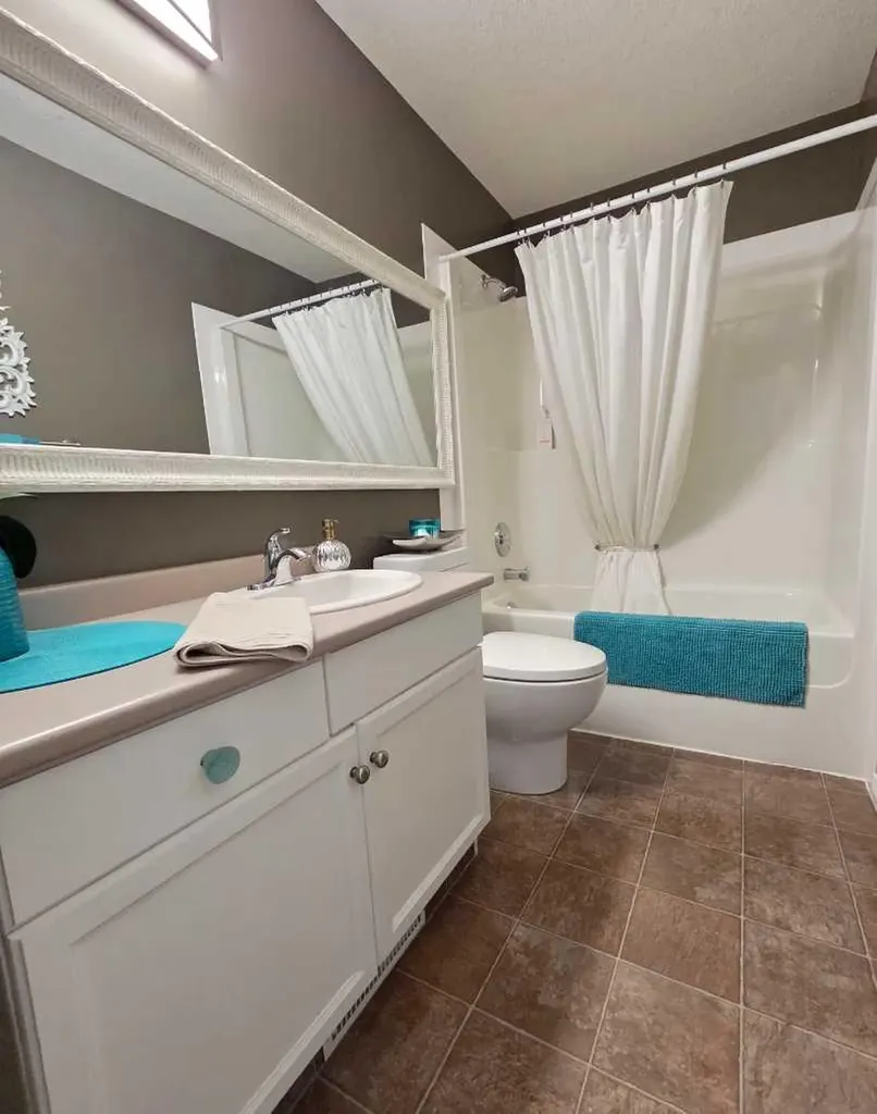 6409 98 A Street Grande Prairie AB T8W2M9
