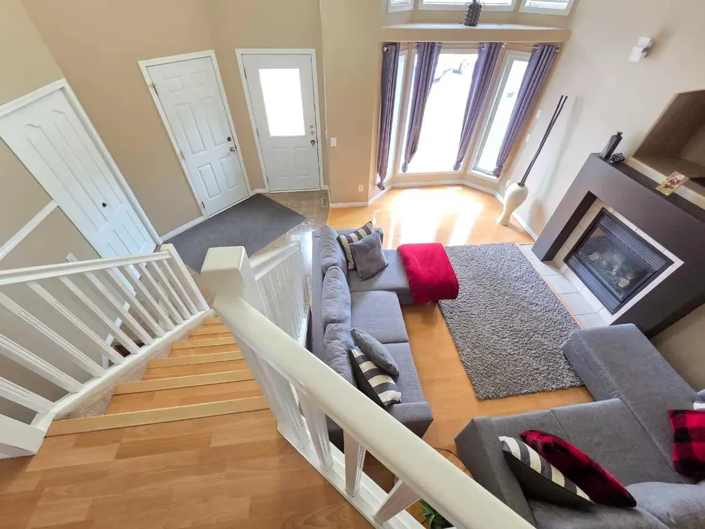 6409 98 A Street Grande Prairie AB T8W2M9