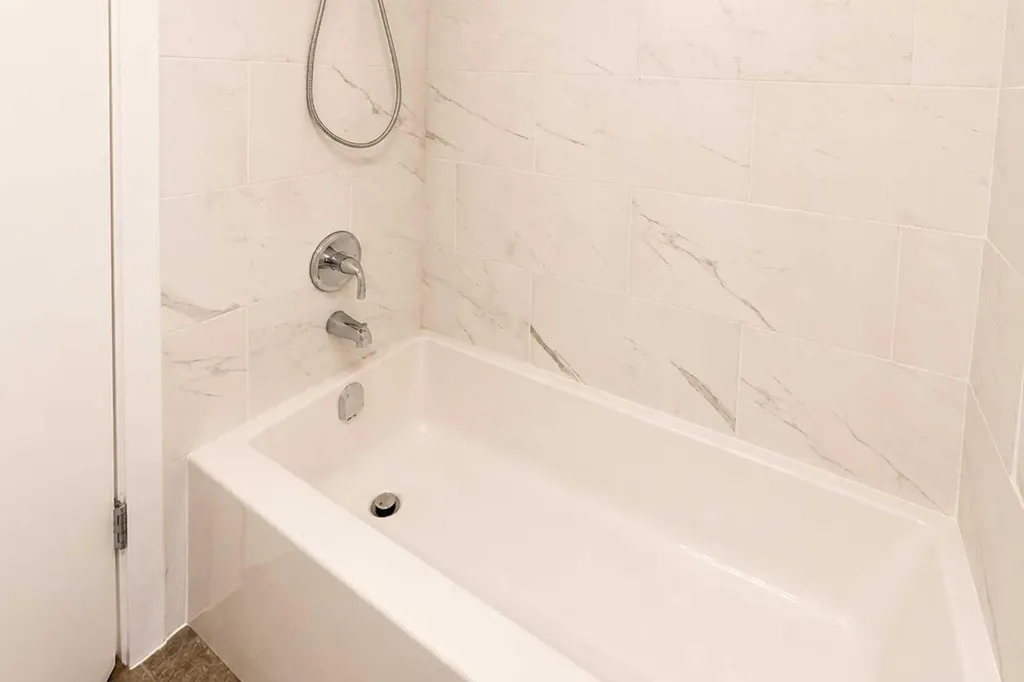 302 Terrace Park Red Deer AB T4N 1V8