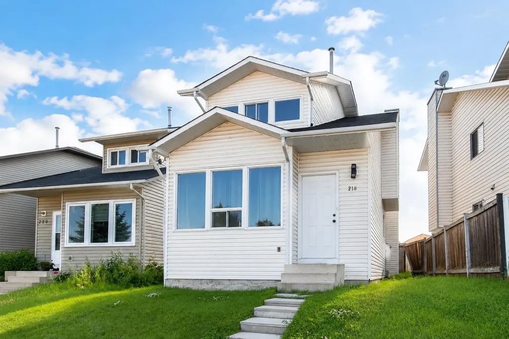 218 Falmere Way NE Calgary AB T3J 2X9