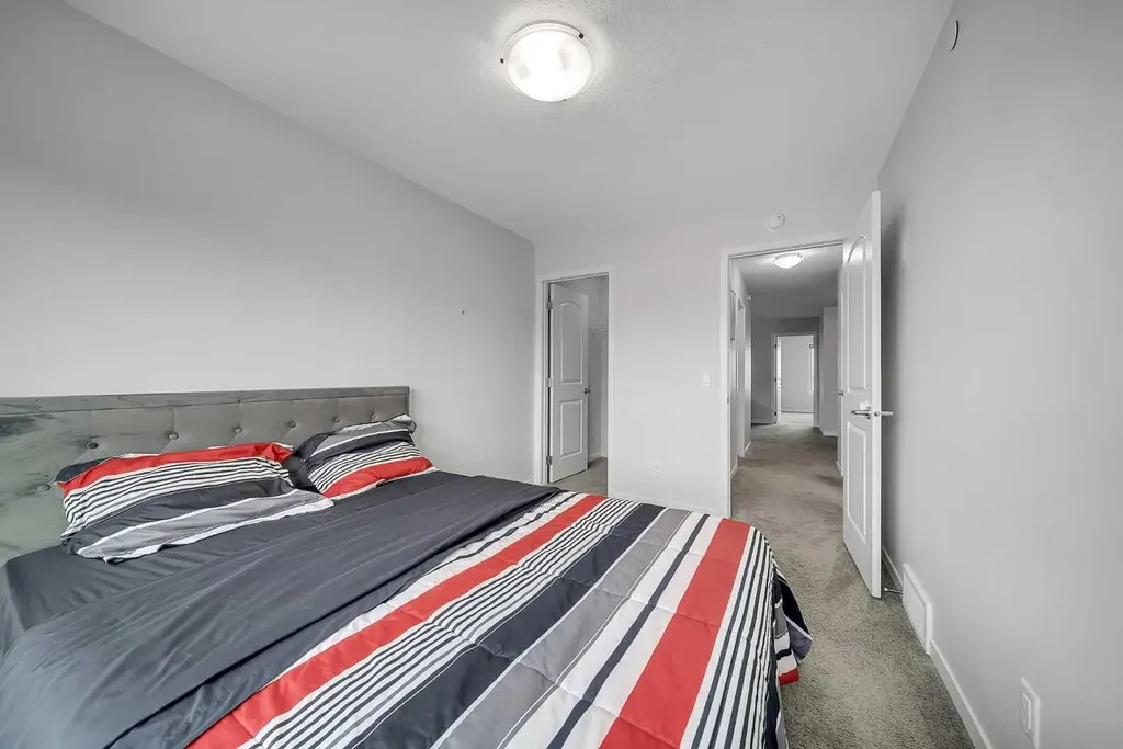 132 Howse Crescent NE Calgary AB T3P 1L5