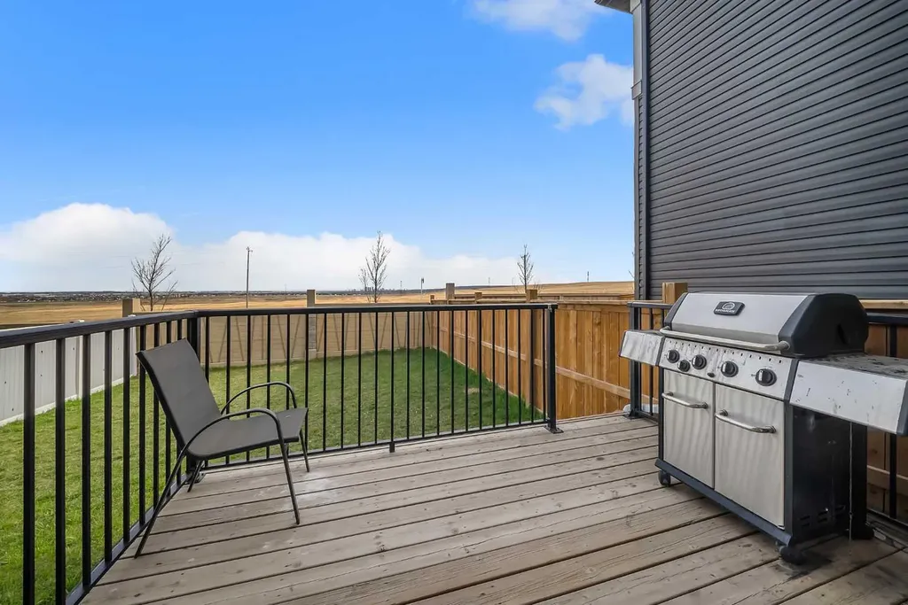 132 Howse Crescent NE Calgary AB T3P 1L5