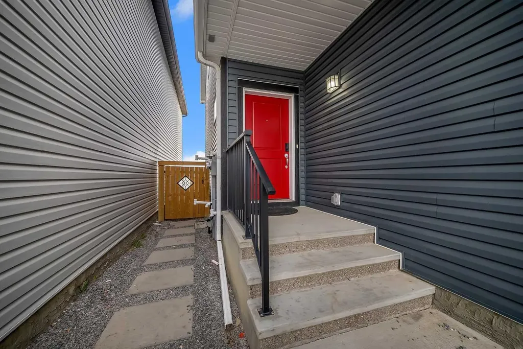 132 Howse Crescent NE Calgary AB T3P 1L5