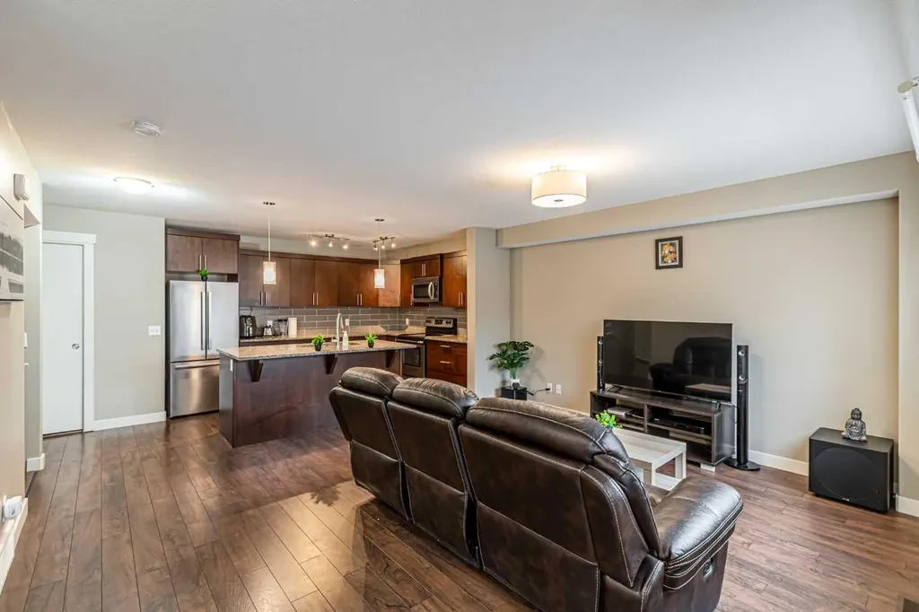 535 Redstone View NE Calgary AB T3N 0M0