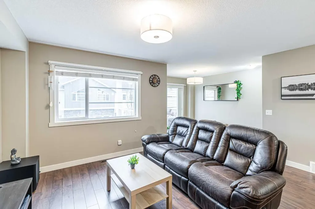 535 Redstone View NE Calgary AB T3N 0M0