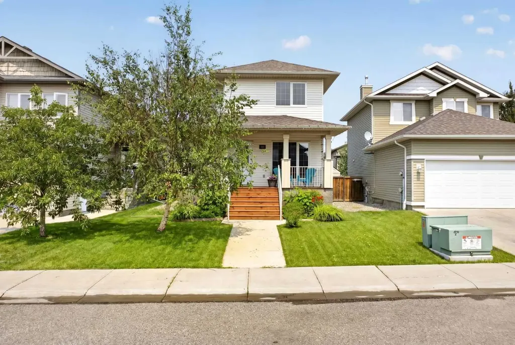 109 Couleesprings Way S Lethbridge AB T1K 4T3