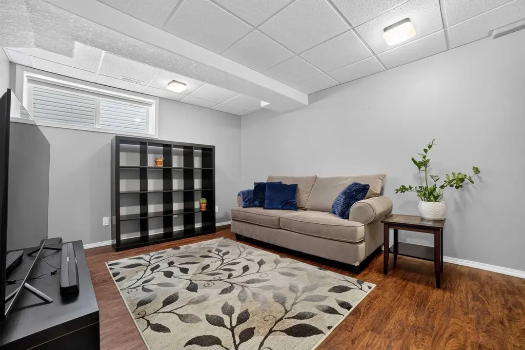 109 Couleesprings Way S Lethbridge AB T1K 4T3