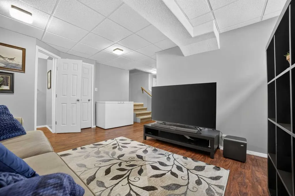 109 Couleesprings Way S Lethbridge AB T1K 4T3