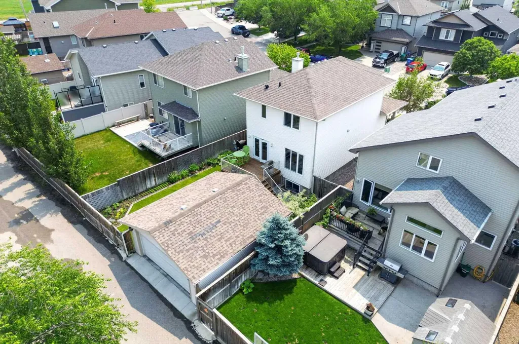 109 Couleesprings Way S Lethbridge AB T1K 4T3