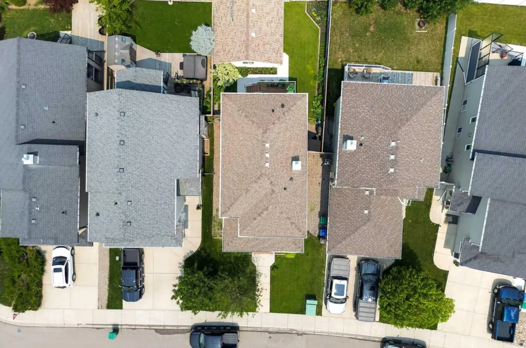 109 Couleesprings Way S Lethbridge AB T1K 4T3