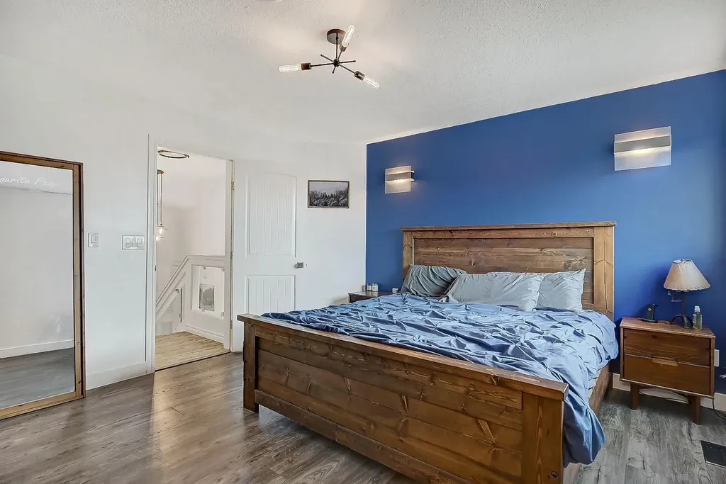 8842 115 Avenue Grande Prairie AB T8X 0A7