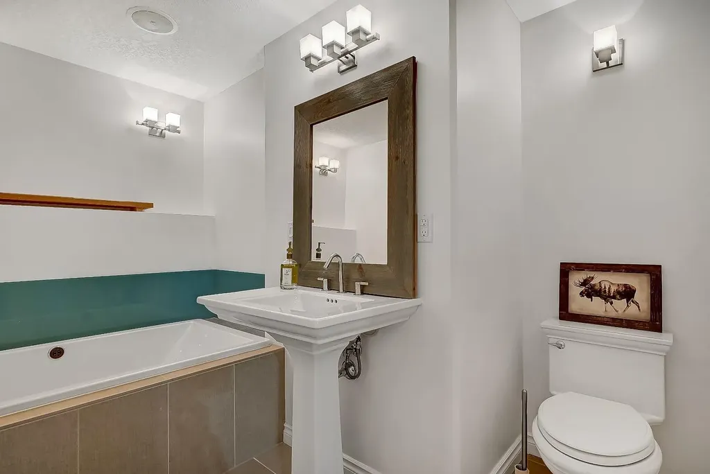 8842 115 Avenue Grande Prairie AB T8X 0A7