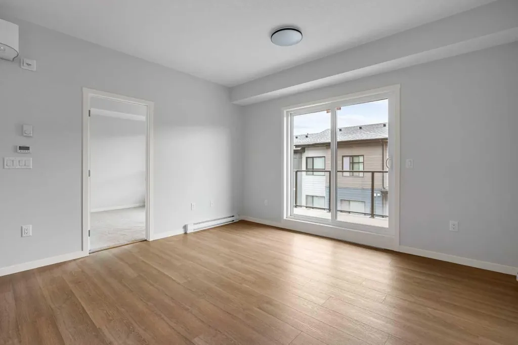 42 Cranbrook Gardens SE Calgary AB T3M3P9