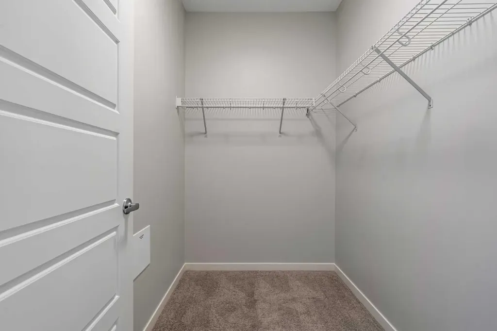 42 Cranbrook Gardens SE Calgary AB T3M3P9