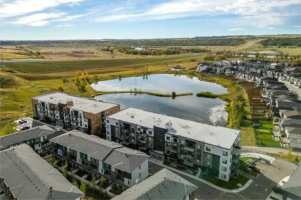 42 Cranbrook Gardens SE Calgary AB T3M3P9
