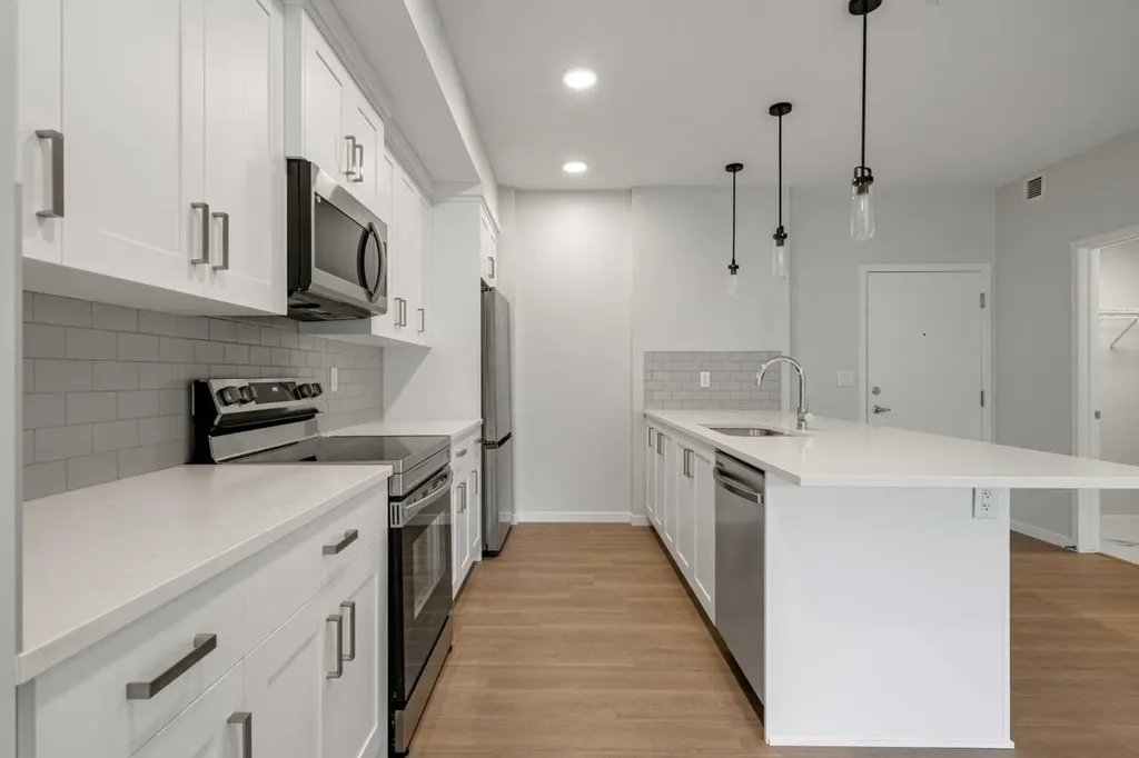 42 Cranbrook Gardens SE Calgary AB T3M3P9