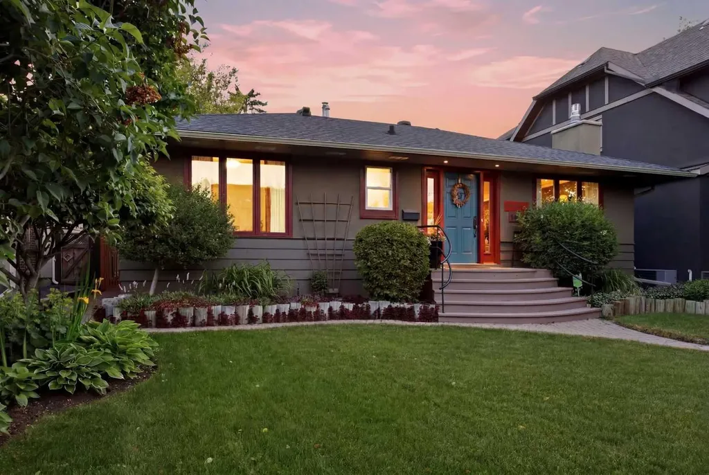 1415 21a Street NW Calgary AB T2N 2M5