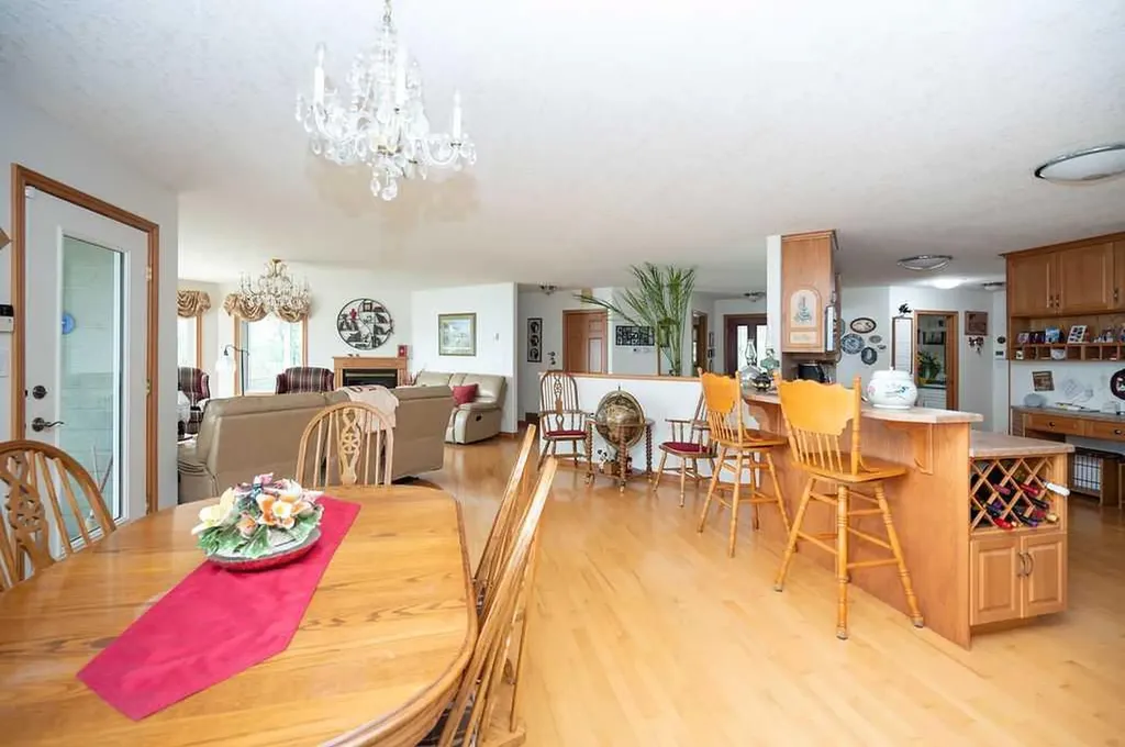 412 Willow Drive Sunset Beach AB T9S 1R6