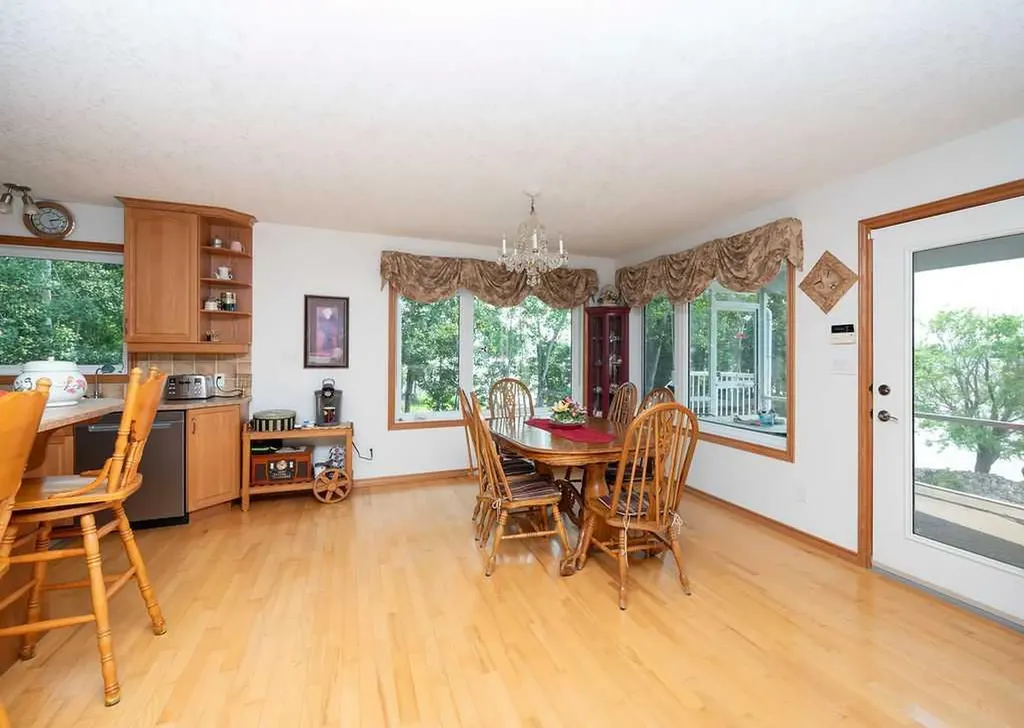 412 Willow Drive Sunset Beach AB T9S 1R6