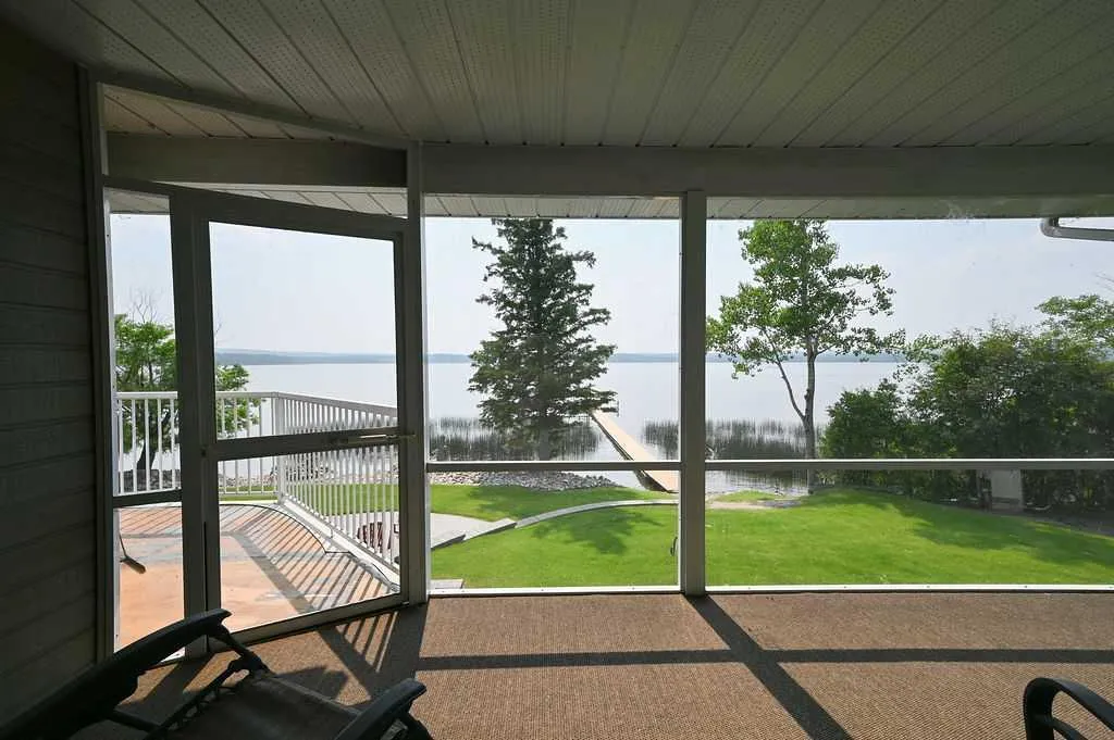 412 Willow Drive Sunset Beach AB T9S 1R6