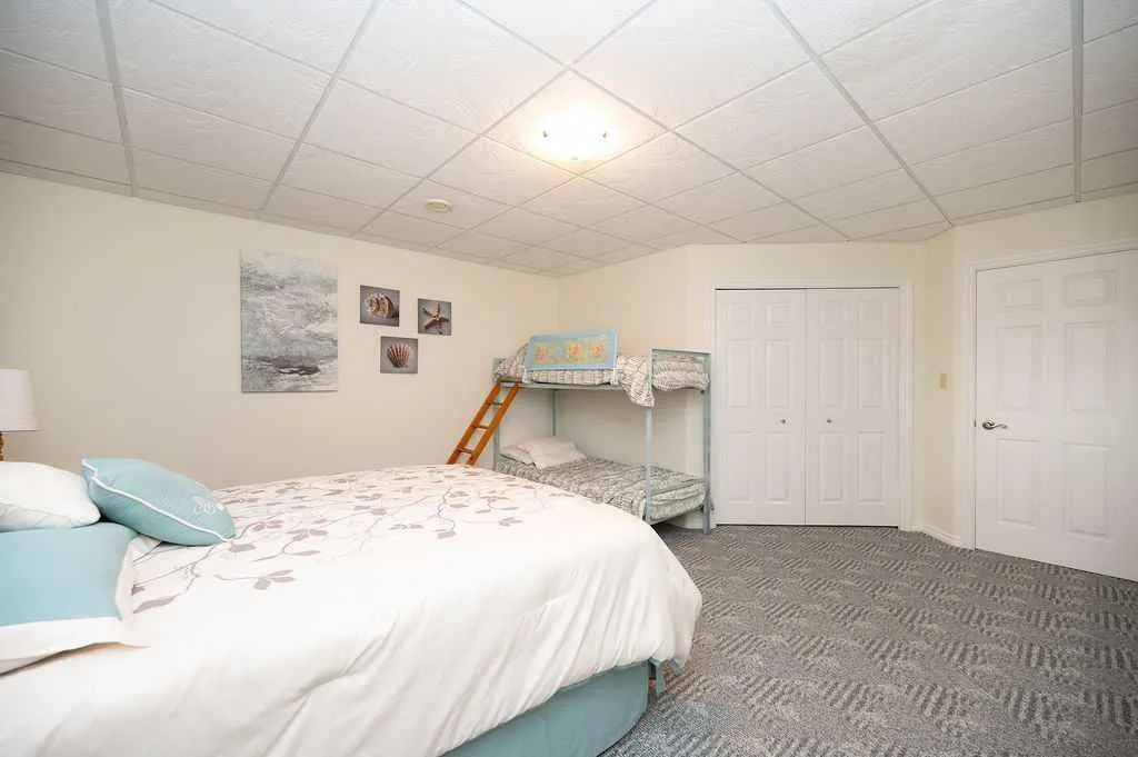 412 Willow Drive Sunset Beach AB T9S 1R6