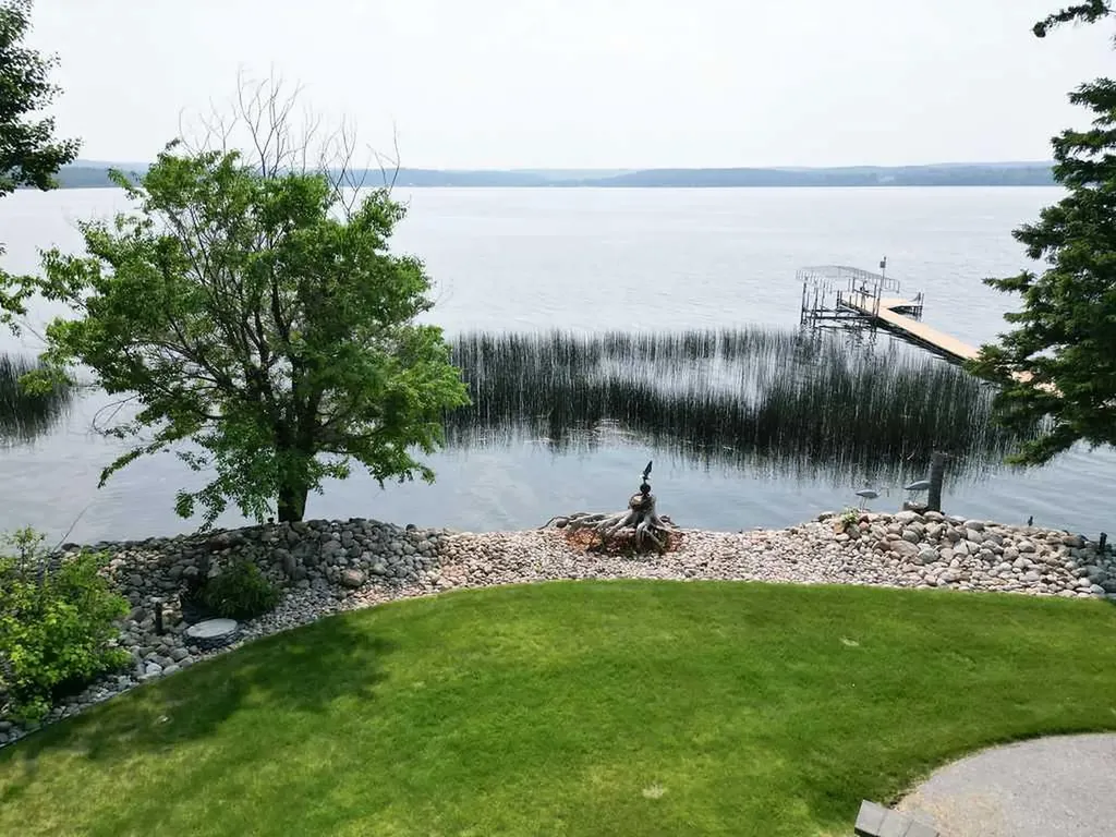 412 Willow Drive Sunset Beach AB T9S 1R6