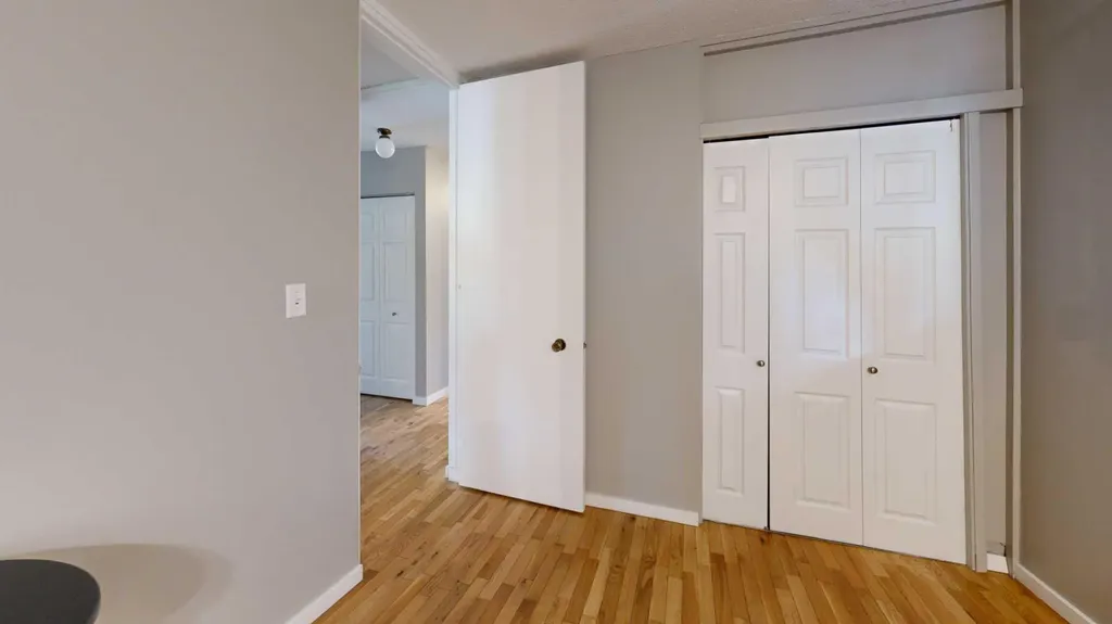 11 Crescent Heights Fort Mcmurray AB T9H1L6